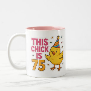 Caneca De Café Em Dois Tons Este Pintinho é 75 Bons e Divertidos Aniversário