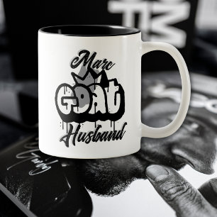 Caneca De Café Em Dois Tons Estilo de Grafite de Marido da GOAT
