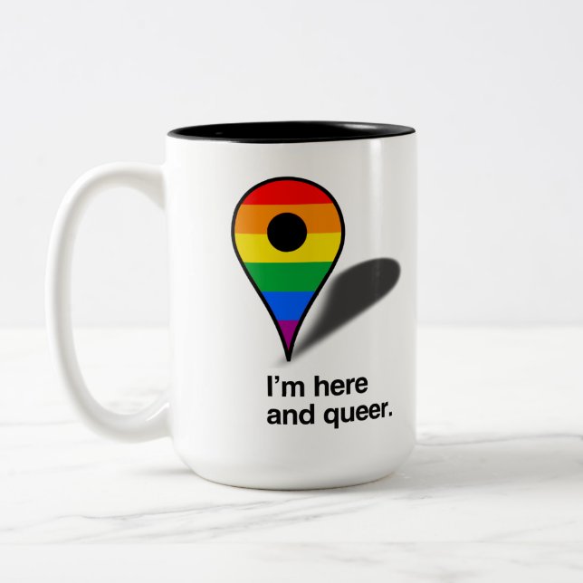Caneca De Café Em Dois Tons Estou aqui e sou queer (Esquerda)