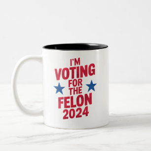Caneca De Café Em Dois Tons Estou votando no condenado por crime pró-Trump 202