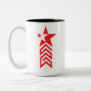 Caneca De Café Em Dois Tons Estrela Vermelha com Setas Chevron