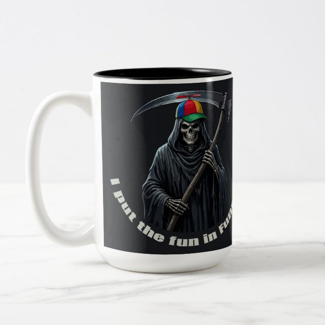 Caneca De Café Em Dois Tons Eu Coloco a Diversão no Funeral (Esquerda)
