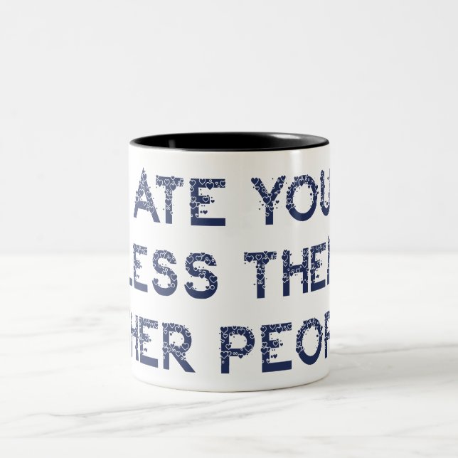 Caneca De Café Em Dois Tons Eu comi você Menos Que Outras pessoas (Centro)