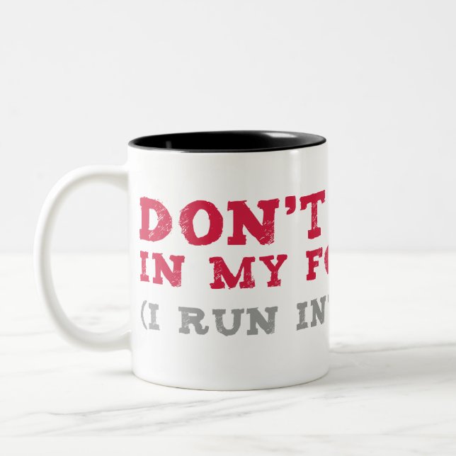 Caneca De Café Em Dois Tons Eu Corro Em Paredes (Esquerda)