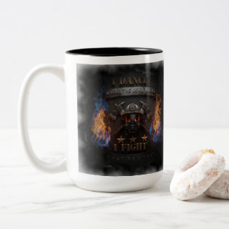 Caneca De Café Em Dois Tons Eu Danço Onde O Diabo Anda 🔥