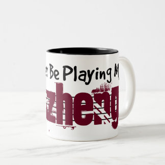 Caneca De Café Em Dois Tons Eu Preferencialmente Tocando Meu Guzheng
