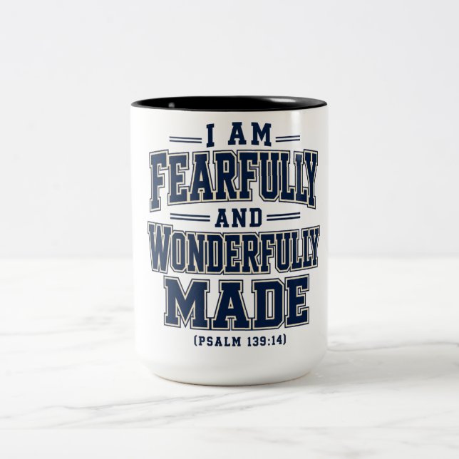 Caneca De Café Em Dois Tons Eu Sou Feito com Medo e Maravilha (Centro)