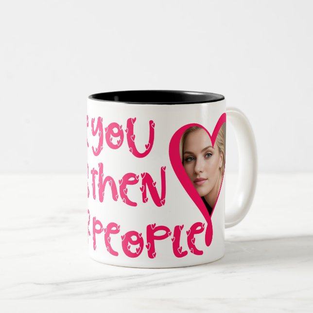 Caneca De Café Em Dois Tons Eu te comi menos que outras pessoas (Frente Esquerda)