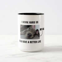 Eu trabalho duro para que meu cachorro tenha uma v