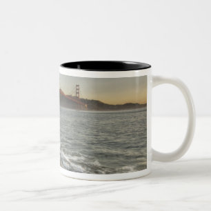 Caneca De Café Em Dois Tons EUA, Califórnia, São Francisco. Uma vista panorâmi