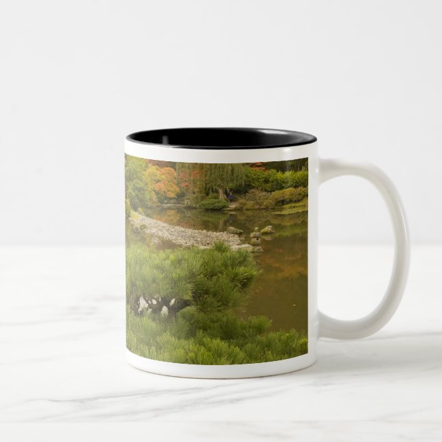 Caneca De Café Em Dois Tons EUA, Estado de Washington, Seattle. Japonês (Direita)