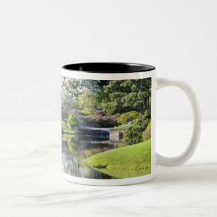 Caneca De Café Em Dois Tons EUA, Maine, Northeast Harbor. Vista de Asticou