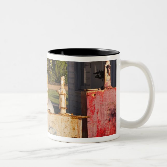 Caneca De Café Em Dois Tons EUA, Mississippi, Jackson. Mississippi (Direita)