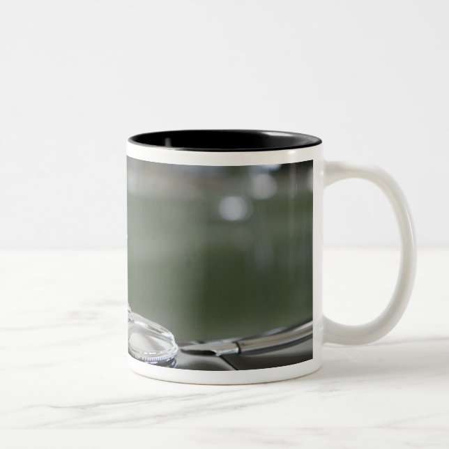 Caneca De Café Em Dois Tons EUA, Ohio, Dayton: Museu Packard da América (Direita)