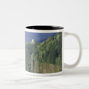 Caneca De Café Em Dois Tons EUA, Oregon, Columbia River Gorge NSA. Exibição de