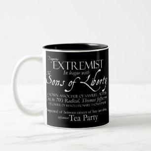 Caneca De Café Em Dois Tons Extremista perigoso: Poster do século XVIII do