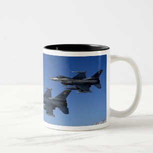 Caneca De Café Em Dois Tons Falcons de combate do F-16 da força aérea de E.U