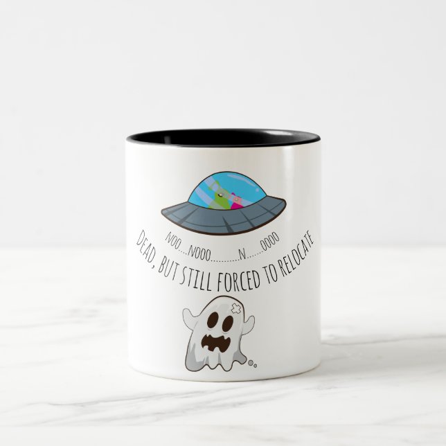 Caneca De Café Em Dois Tons Fantasma Forçado a se Mudar é Engraçado (Centro)