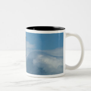Caneca De Café Em Dois Tons Farol de Cape Egmont e Mt Taranaki/Mt