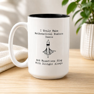Caneca De Café Em Dois Tons Fazendo Números Dançar: Equações Cantam com Delíci