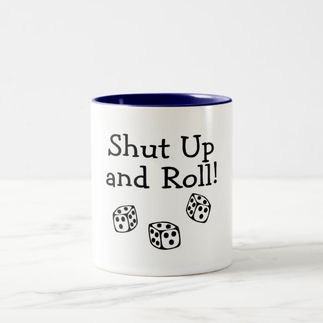 Caneca De Café Em Dois Tons Feche acima e role dados (Centro)