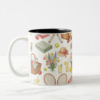 Caneca De Café Em Dois Tons Festa de Jardim de Tênis com Raquetes e Morangos