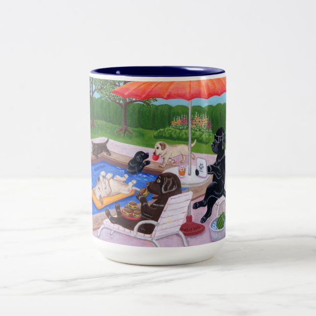 Caneca De Café Em Dois Tons Festa na piscina Labradors 2 (Centro)