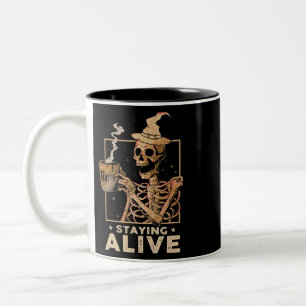 Caneca De Café Em Dois Tons Ficar Vivo, Engraçado, Bebendo De Esqueleto Feliz