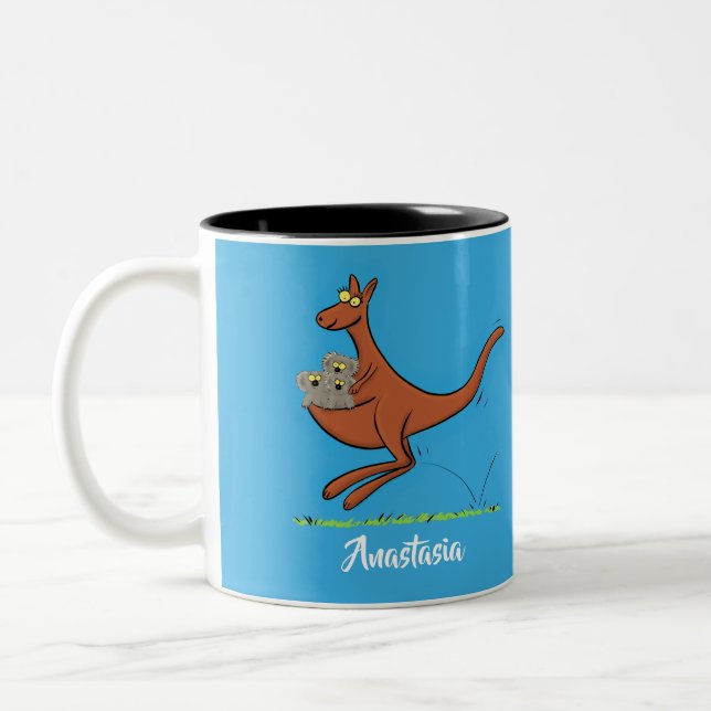 Caneca De Café Em Dois Tons Figura de desenho animado de canguru e koalas (Esquerda)