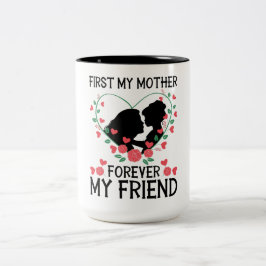 Caneca De Café Em Dois Tons Filha Beijando a Mãe – Primeiro Minha Mãe