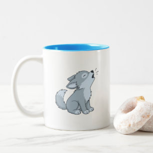 Caneca De Café Em Dois Tons Filhote de lobo uivando fofo