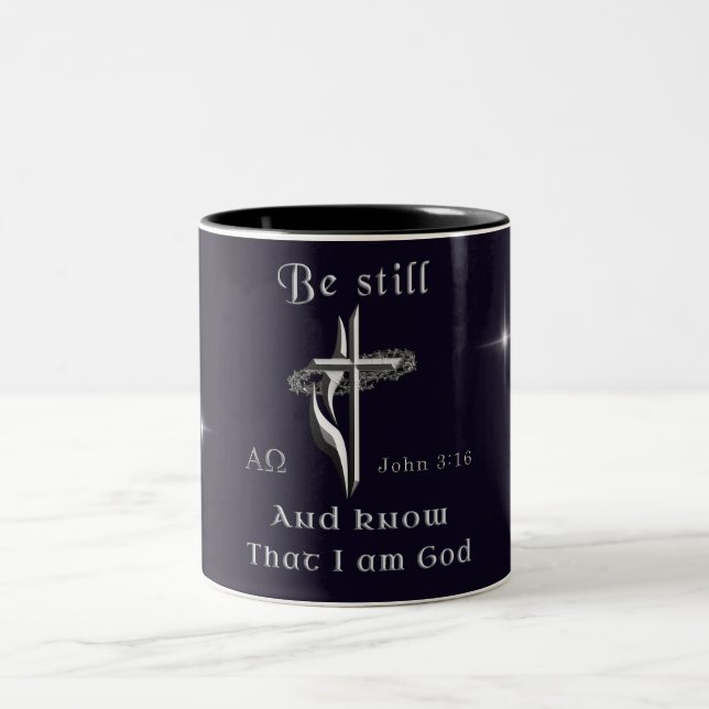 Caneca De Café Em Dois Tons Fique quieto e saiba que sou Deus (Centro)