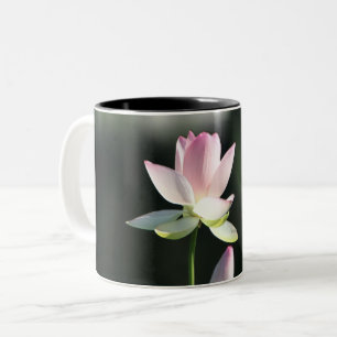 Caneca De Café Em Dois Tons Flor de Lotus Branca e Rosa