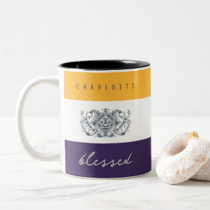 Caneca De Café Em Dois Tons Flores Chic Adicione Seu Nome Roxo Amarelo Abençoa