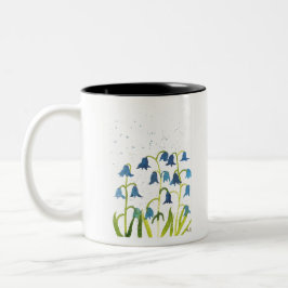Caneca De Café Em Dois Tons Flores de campainhas azuis aquarela natureza