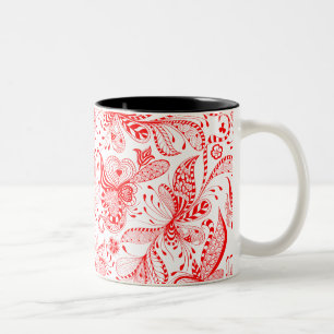 Caneca De Café Em Dois Tons Flores & ilustração vermelhas dos corações