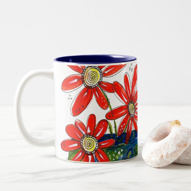 Caneca De Café Em Dois Tons Flores Vermelhas Whimsical (Com Donut)