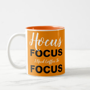 Caneca De Café Em Dois Tons Foco Halloween, Preciso De Café Para Focar
