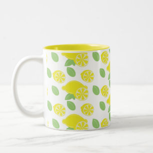 Caneca De Café Em Dois Tons Folhas de Limão Modernas Amarelas
