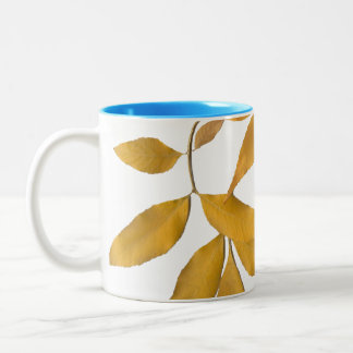 Caneca De Café Em Dois Tons Folhas douradas