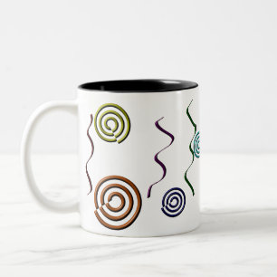 Caneca De Café Em Dois Tons Formas Coloridas