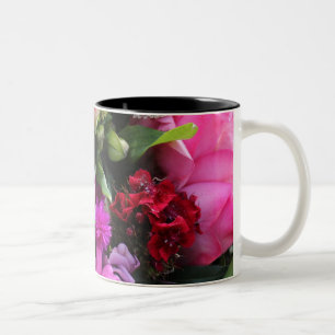 Caneca De Café Em Dois Tons Foto de Buquê Rosa e Violeta