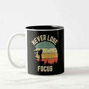 Caneca De Café Em Dois Tons Fotógrafo Engraçado Câmera Nunca Perde o Foco