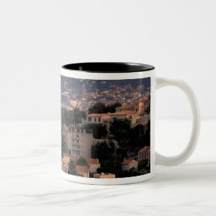 Caneca De Café Em Dois Tons França, Marselha, Provença. Subúrbios do sul