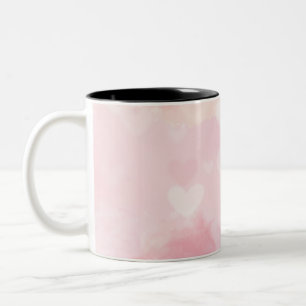 Caneca De Café Em Dois Tons Fundo de Corações em Aquarela Rosa – Amor Romântic