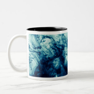 Caneca De Café Em Dois Tons fundo de fumo líquido azul Abstrato