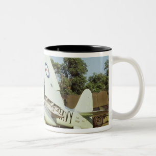 Caneca De Café Em Dois Tons Fúria em CAF, asa do mar do vendedor ambulante de