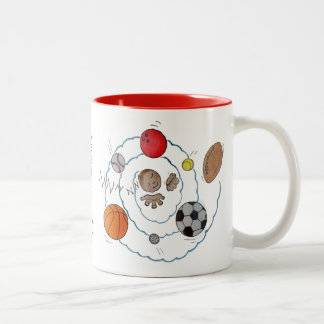 Caneca De Café Em Dois Tons Garoto de desenho animado sonhando com bolas de es