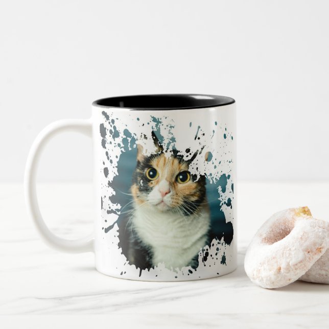 Caneca De Café Em Dois Tons Gato Adorável (Com Donut)