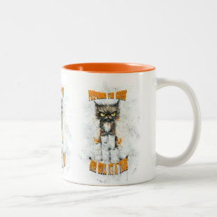 Caneca De Café Em Dois Tons Gato Cranky Apanhando Para Uma Crise